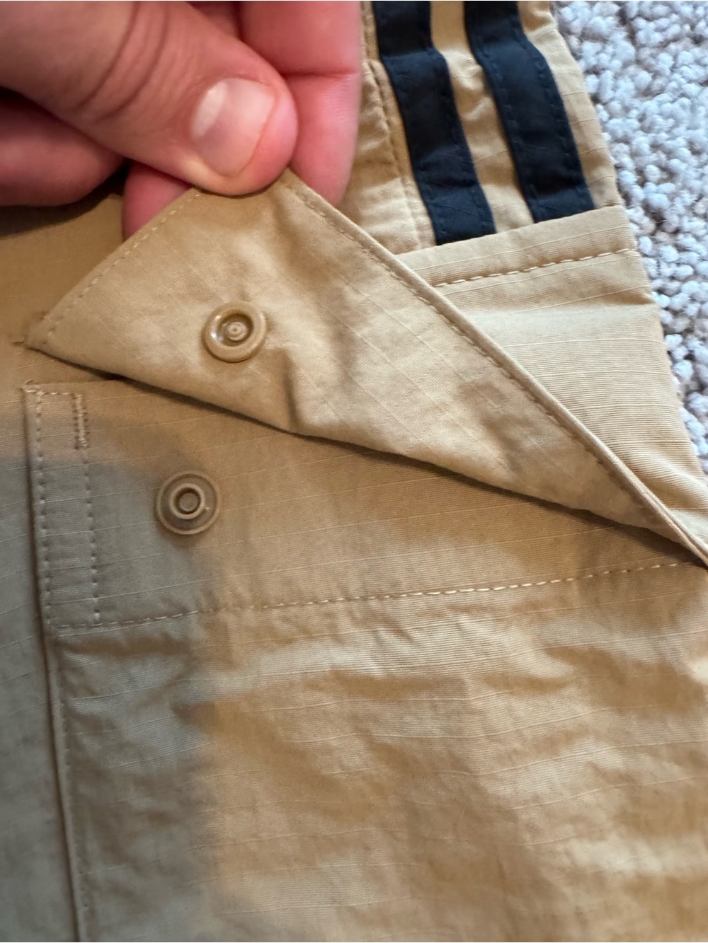 Adidas Originals Men’s Medium 3S Cargo Pants. Brown W/stripes. (JS1392). NWT - Picture 3 of 7